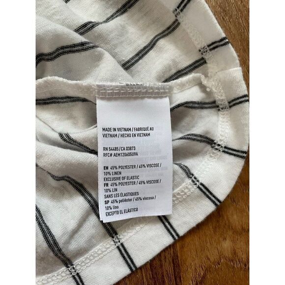 American Eagle top - Picture 5 of 7